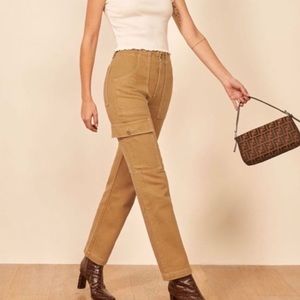Reformation jeans sz 25 Gia Cargo Pant Desert tan